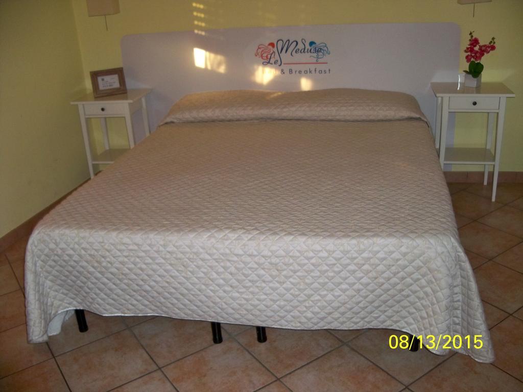 B&B Le Meduse Fiumicino Room photo